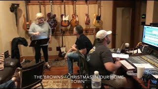 Christmas In Our Hometown Preview - The Browns