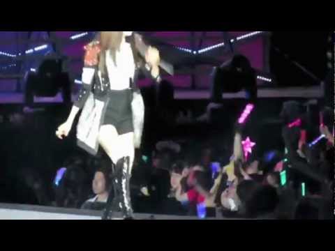 120728 TaeTiSeo   EXO - DJ Got Us Falling In Love Again (live Performance)