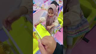 Download lagu Papa nge prank Aqilla 😂 #shorts mp3 Download lagu Papa nge prank Aqilla 😂 #shorts mp3