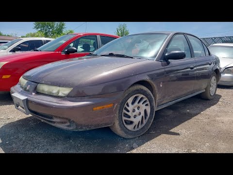 Quick look at a 1999 Saturn SL2