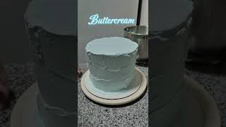 Nada más satisfactorio que el buttercream super liso 💙 #buttercream #cake #pastel #viral #real #amor