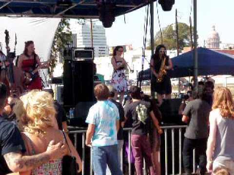 FreakShow2011 - Danger Cakes 337.avi