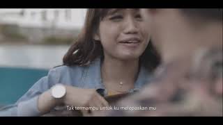 Download lagu Ukays - Terpaksa Ku Lepaskan ( Karaoke Video) mp3