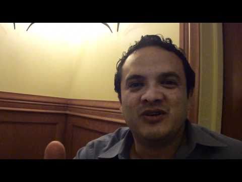 Cafe Demetrio: Costa Milos restaurant owner