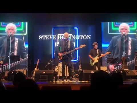 Switch On Switch Off - Steve Hovington of B-Movie