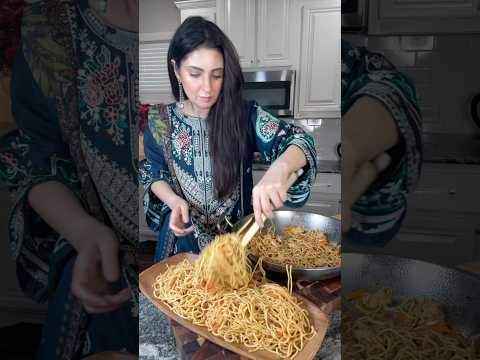 Ramadan day 27 - Chicken Psn noodles, air fried spring roll and samosay with Dahi warday for Iftar