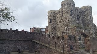 preview picture of video 'Castles: Rye Castle : Ypres Tower, The Woman's Tower Story'