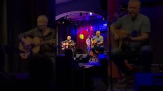 Tom Waits | A Little Rain český překlad | Bluesa 15.2.2023, Doli Klub Pardubice