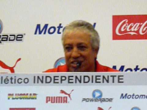 Gallego y el rendimiento de Lucas Mareque ante At. Tucumán (Cl.'10)