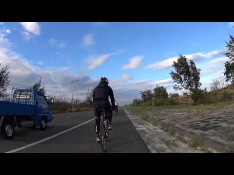 Ciclismo com muito vento em Pingtung Taiwan