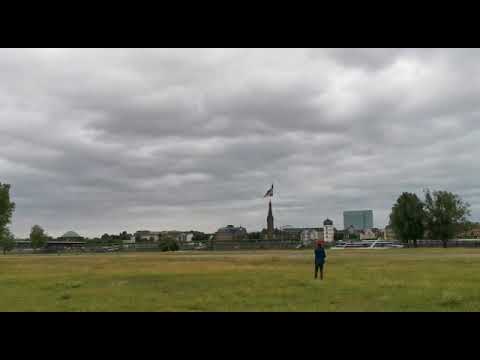 HQ Maestro III - Düsseldorf Drachen fliegen / steigen lassen