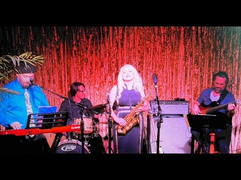 MUSIC FUZE FESTIVAL - SUZANNE GRZANNA SIMPLY SUNDAY
