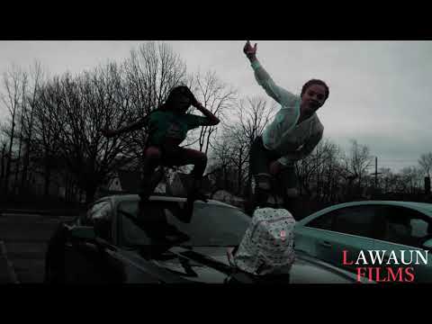 Robandzz x Cheno - B**ches Be Pissed dir. by @Lawaunfilms_