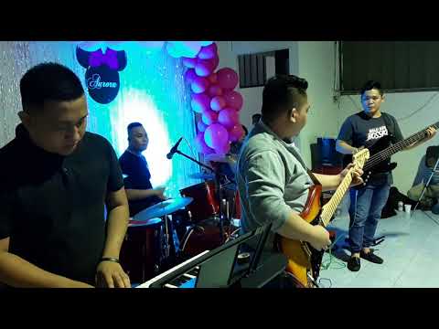 Beperang Dalam Petang - Winnie Albert Feat Khalat Band
