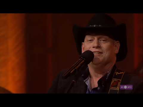 Guy Marcoux - Tu es mienne