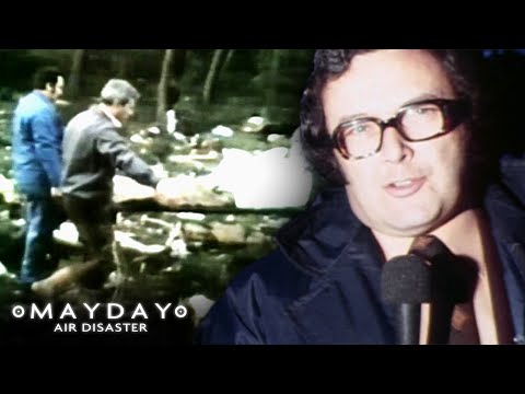 A Crash Where The "Plane's Design Is To Blame" | Behind Closed Doors | Mayday: Air Disaster