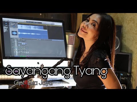 Sayangang Tiang versi akustik (Ayu Saraswati)