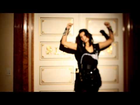 Nelly Furtado ft. Concha Buika - Fuerte.mp4