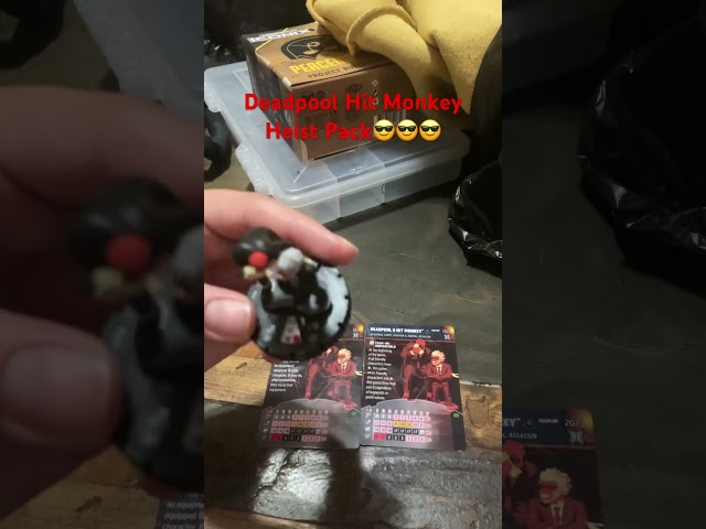 Vídeo relacionado con Marvel HeroClix: Deadpool and Hit-Monkey Heist Pack
