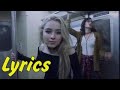 Sabrina Carpenter Thumbs