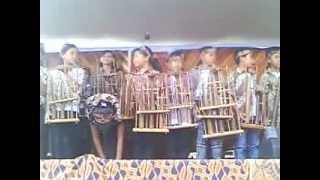 preview picture of video 'Angklung Alumni SDn Pasir Layung 1 (2012)'