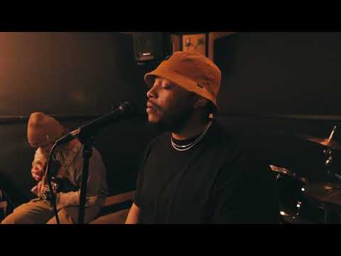 N!c - Tea Leaves ( Live Version )