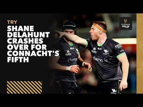Shane Delahunt crashes over for Connacht's fifth
