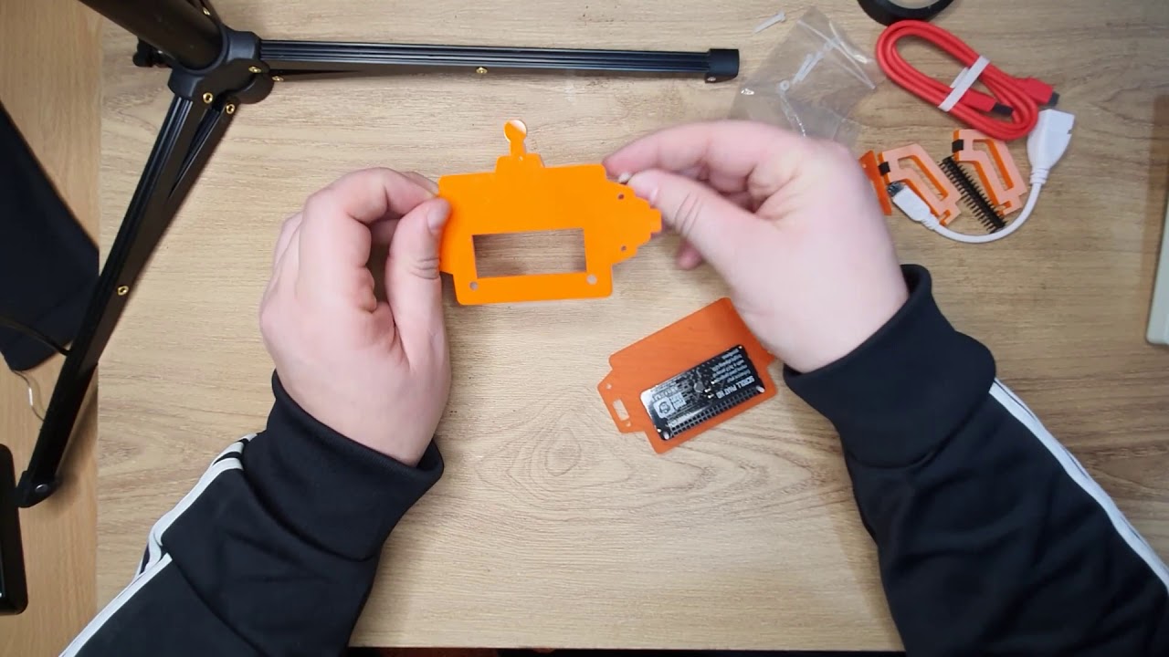 Building, soldering and coding the Pimoroni Scroll Bot to show Twitter Followers