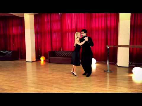 Common mistakes while performing sacada, exposed by Sebastian Arce & Mariana Montes, 2