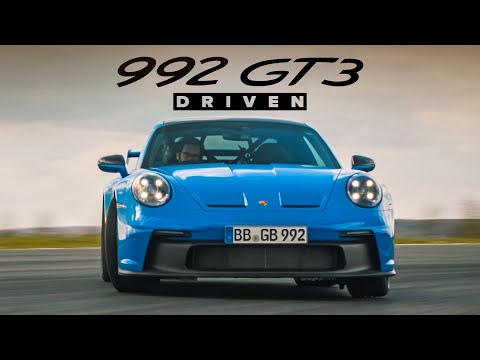 External Review Video s8uvLzID1cE for Porsche 911 992 Coupe (2018)