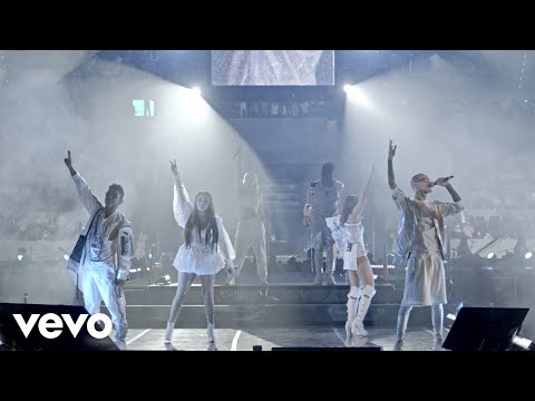 2000s POP TOUR, Kudai - Escapar ft. Kalimba, Dulce María