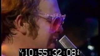 12 - Saterday Night&#39;s Alright For Fighting - Elton John - Live at The Hammersmith Odeon 24-12-1974