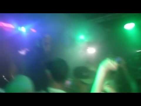 Recycled J x Ezzem  - I don't know (directo)