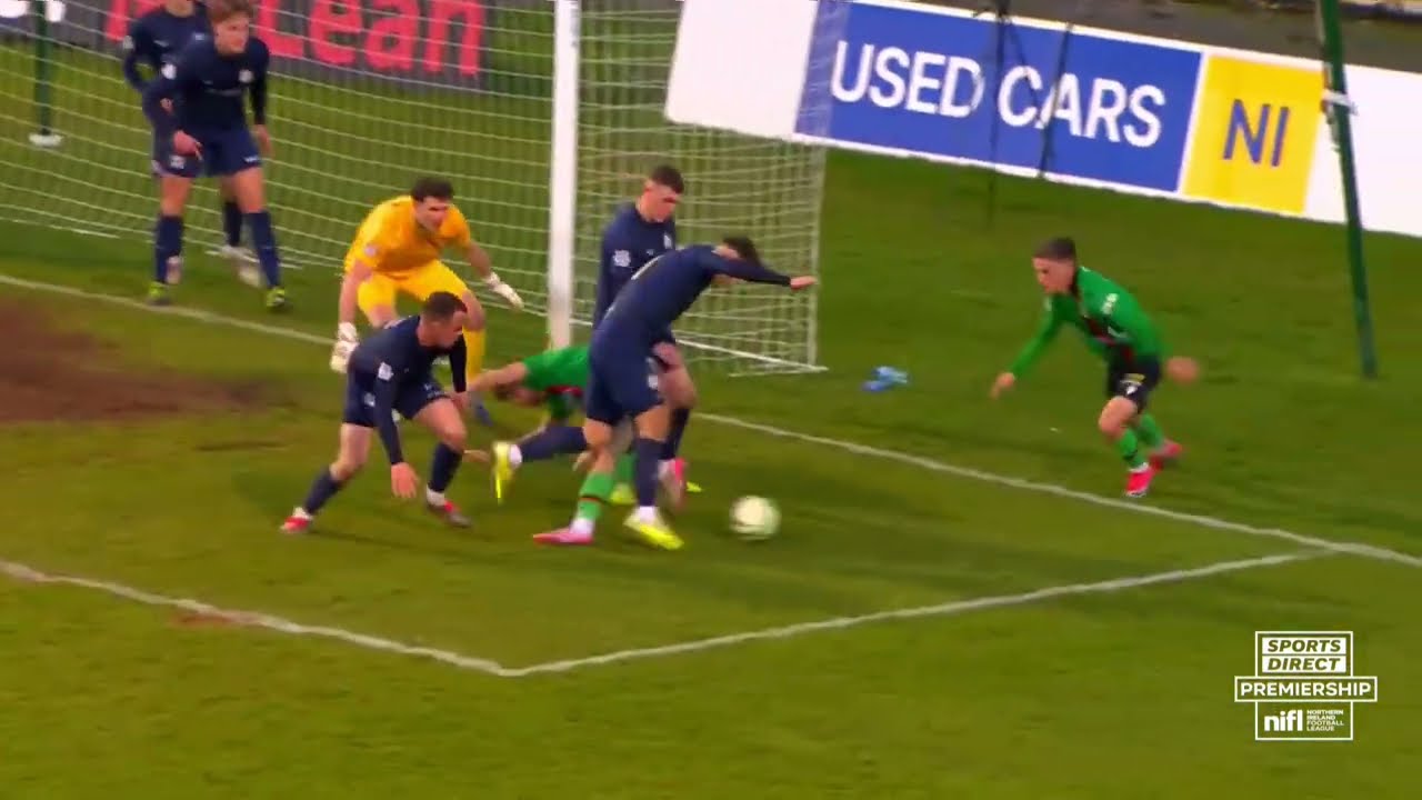 Glentoran vs Larne Highlights