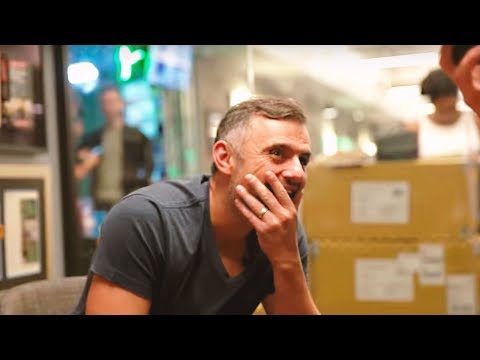 &#x202a;What is Real Wealth | DailyVee 496&#x202c;&rlm;