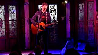 Ari Hest live at the Lizzie Rose Music Room