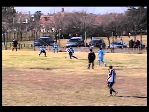 SABADOGOL 2011. JUVENILES B. 4ta. División. J.J. DE URQUIZA - ESTUDIANTES. 31-7-2011.