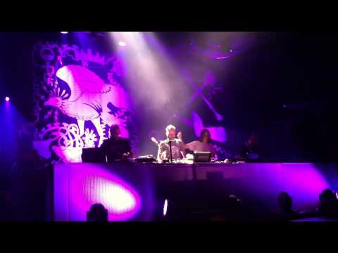 Birdy Nam Nam @ Le Phare - Abbesses