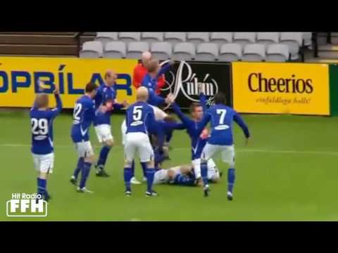 Der etwas andere Torjubel: Das menschliche Fahrrad