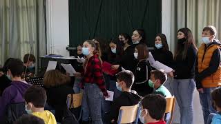 Μ' αεροπλάνα και βαπόρια