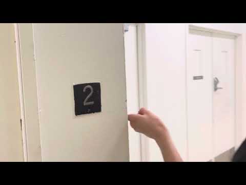 Christiana Mall Macys Elevator