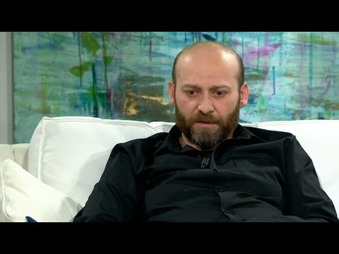 Hans 20-åriga son blev ihjälskjuten i Götebrog - Malou Efter tio (TV4)