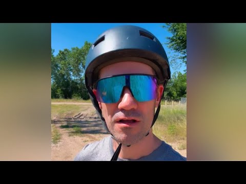 YouTube Thumbnail