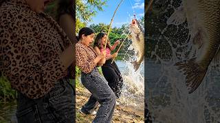 Download lagu 'ഞങ്ങൾക്കും കിട്ടി ഒരു മീനെ 🤫🎣' | Our Experience at L for Life ✨💆‍♀️ mp3