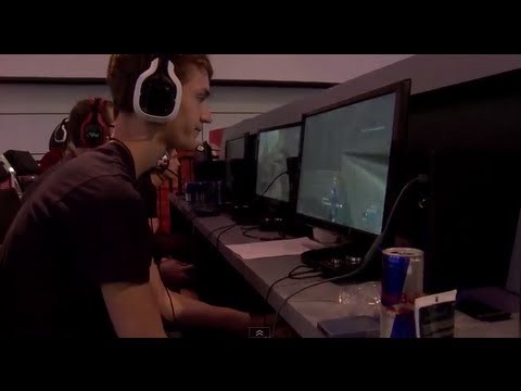 Working on Strategy - Red Bull LAN Day 2  Highlights