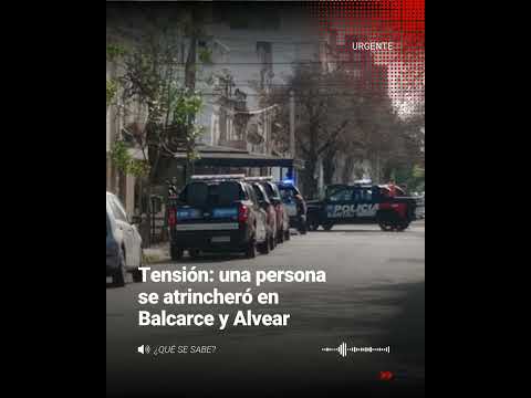 🚨 Tensión en barrio Candioti  Un hombre permanece atrincherado en una vivienda ubicada en la zona…