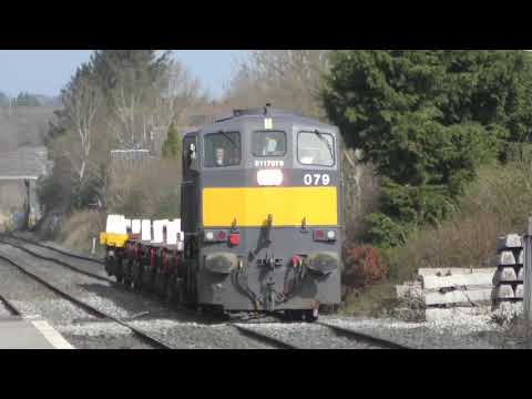 Irish Rail 071 Class Loco 079 + Materials Train - Donabate (15/3/19)