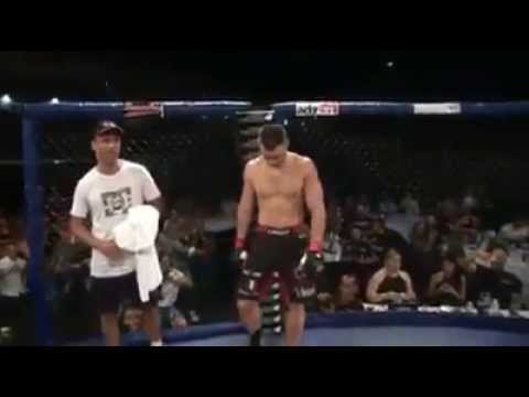 Йохан Лидон против Михаэля Бадато