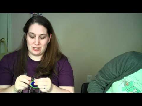 TheKnitGirllls Ep40 - Gift-Mas!