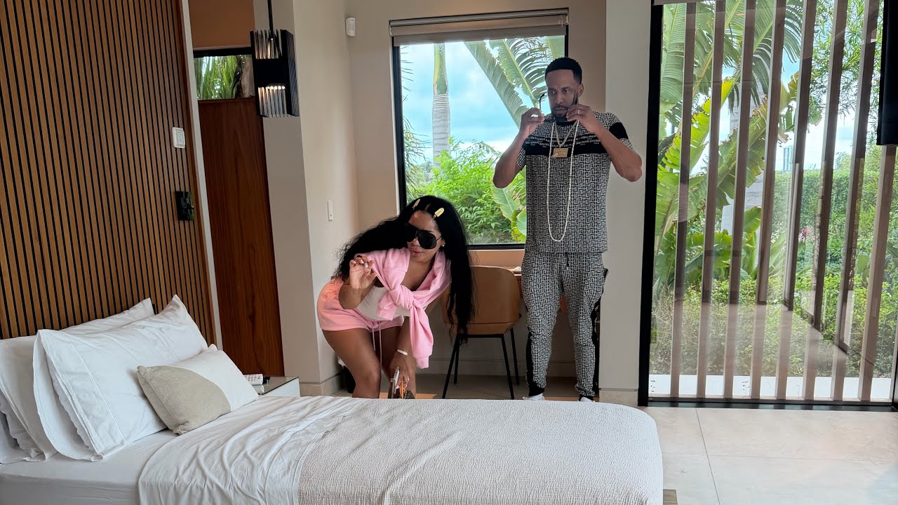 Chase and Candace see their room and ready to complain to Wayne
